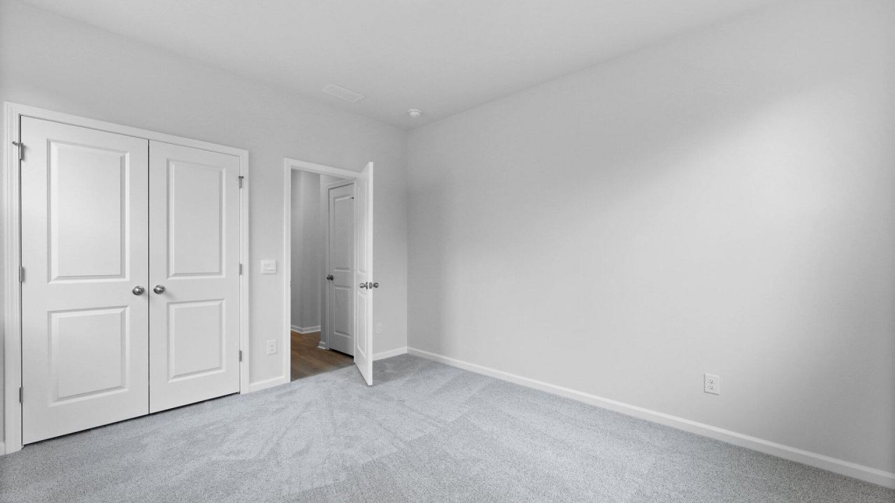 226 Seele Street Photo 16