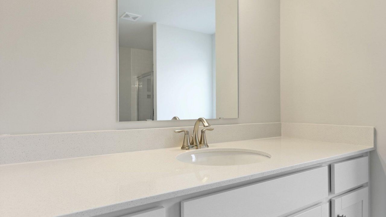 226 Seele Street Photo 24