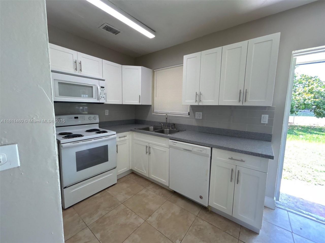 20130 NW 15th Ave, Miami Gardens, FL 33169 Photo