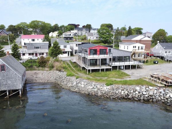 32 Water Street, Lubec, ME 04652