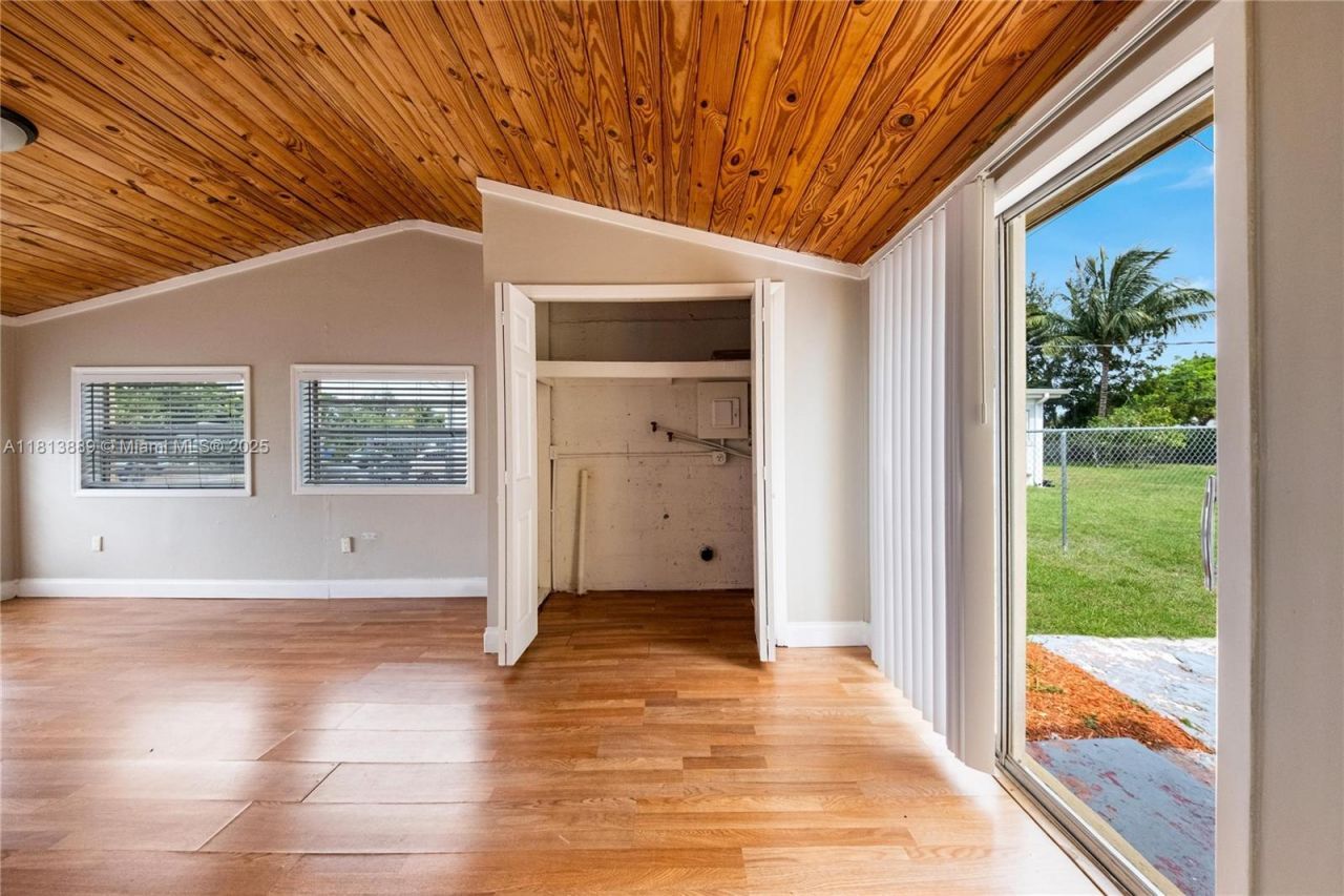 2431 Rodman St, Hollywood, FL 33020 Photo