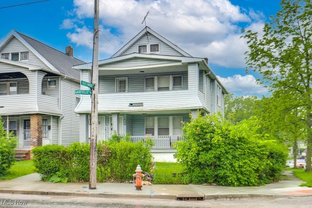 8304 Garfield Boulevard, Garfield Heights, OH 44125 Main Photo
