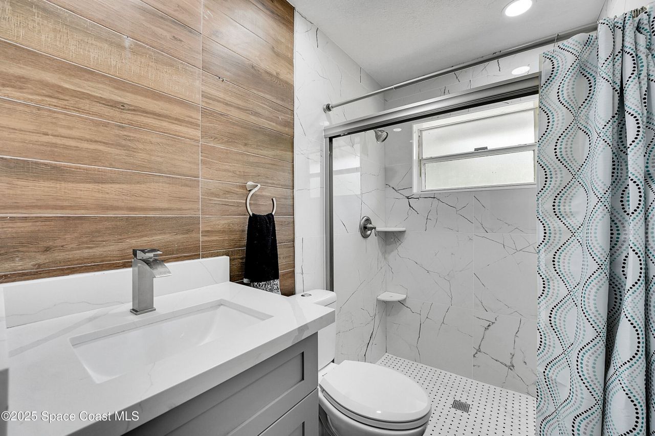 6107 NW Gause Avenue, Port Saint Lucie, FL 34986 Photo