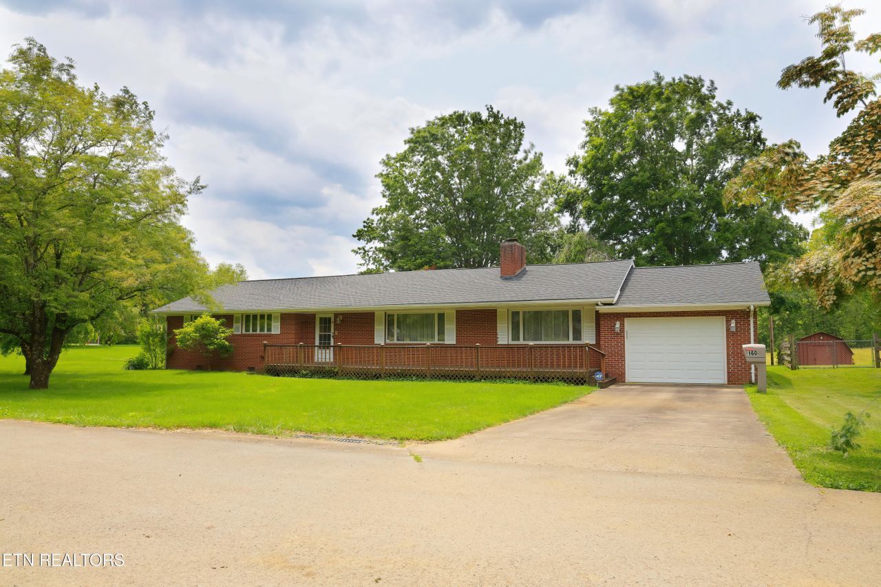 160 Rector Drive, Harrogate, TN 37752 Main Photo