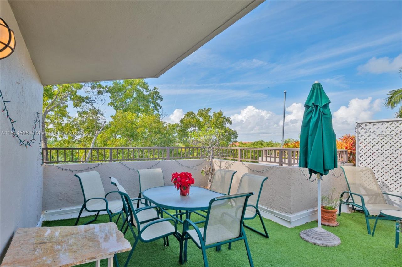 101 Crandon Blvd, Unit 480, Key Biscayne, FL 33149 Photo
