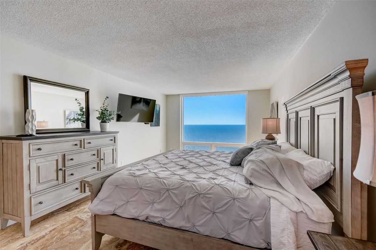 2425 Gulf Of Mexico Drive, Unit 14B, Longboat Key, FL 34228 Photo
