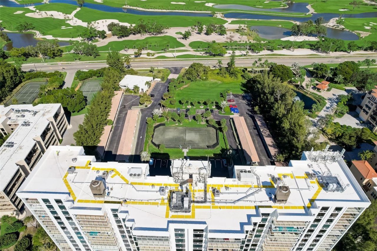 2425 Gulf Of Mexico Drive, Unit 14B, Longboat Key, FL 34228 Photo