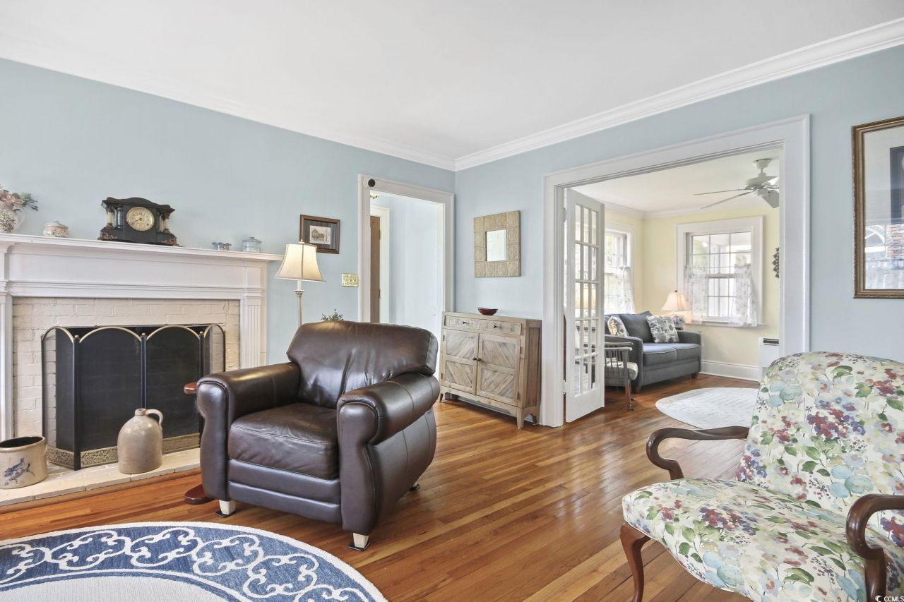 104 East Bay St. Photo 10