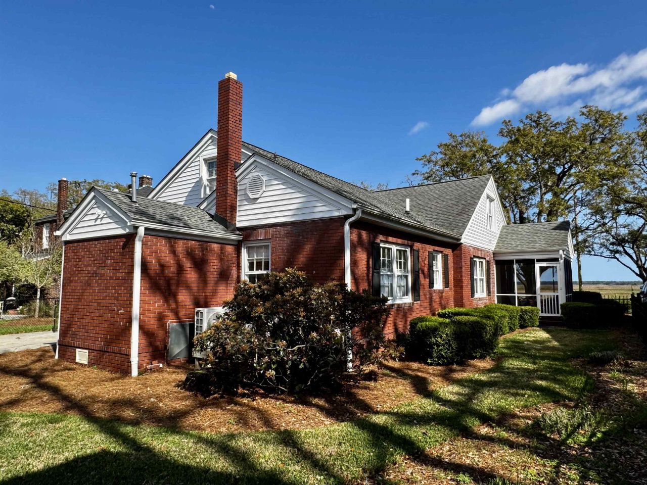 104 East Bay St. Photo 43