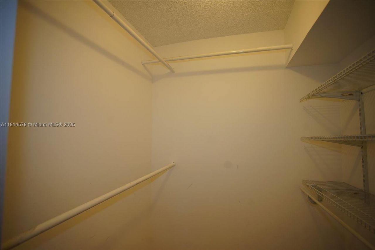 8380 Sands Point Blvd, Unit J110, Tamarac, FL 33321 Photo