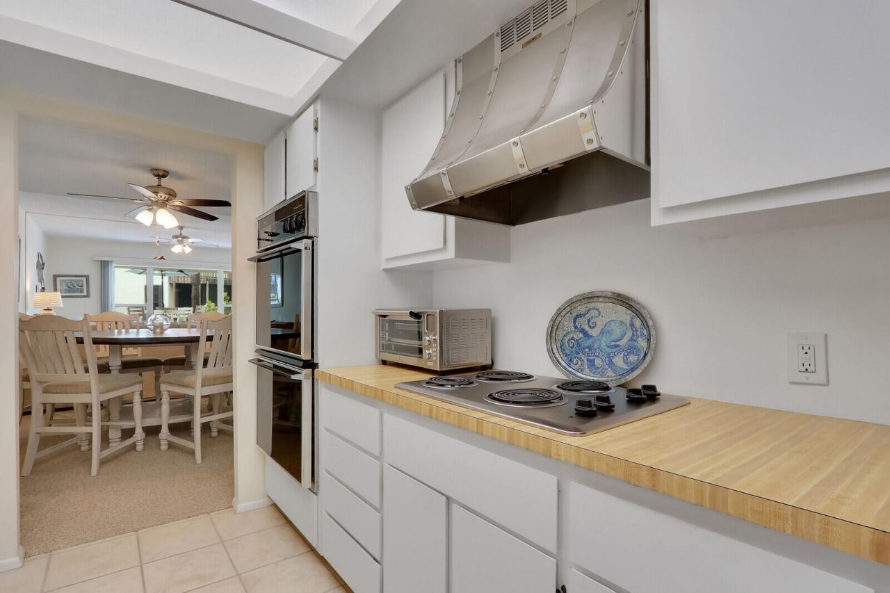 2051 NE Ocean Boulevard, Unit A12, Stuart, FL 34996 Photo