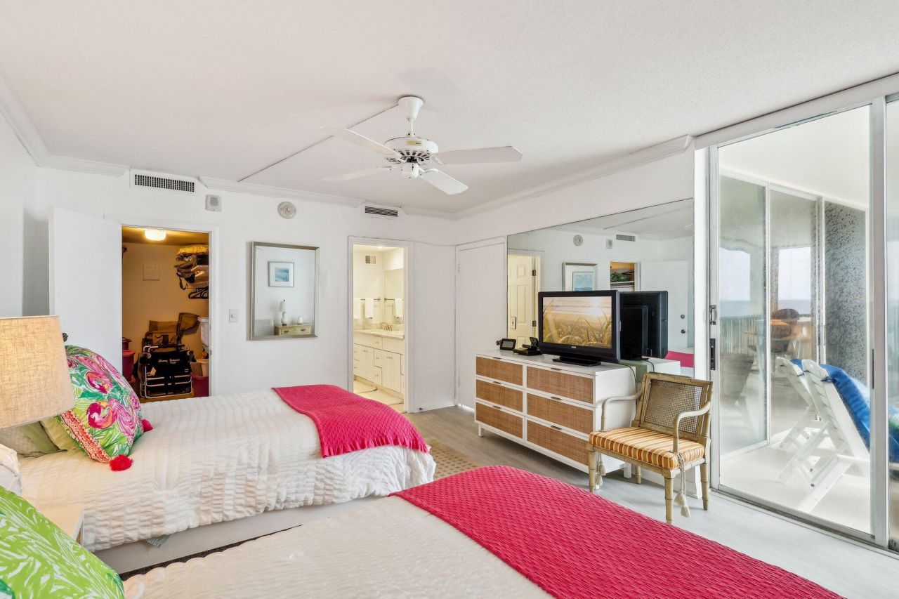 5400 N Ocean Drive E, Unit Pha, Singer Island, FL 33404 Photo