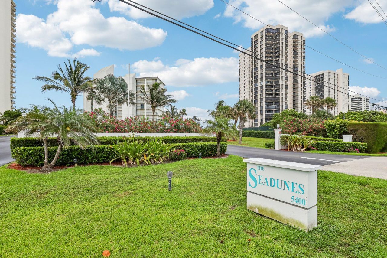 5400 N Ocean Drive E, Unit Pha, Singer Island, FL 33404 Photo