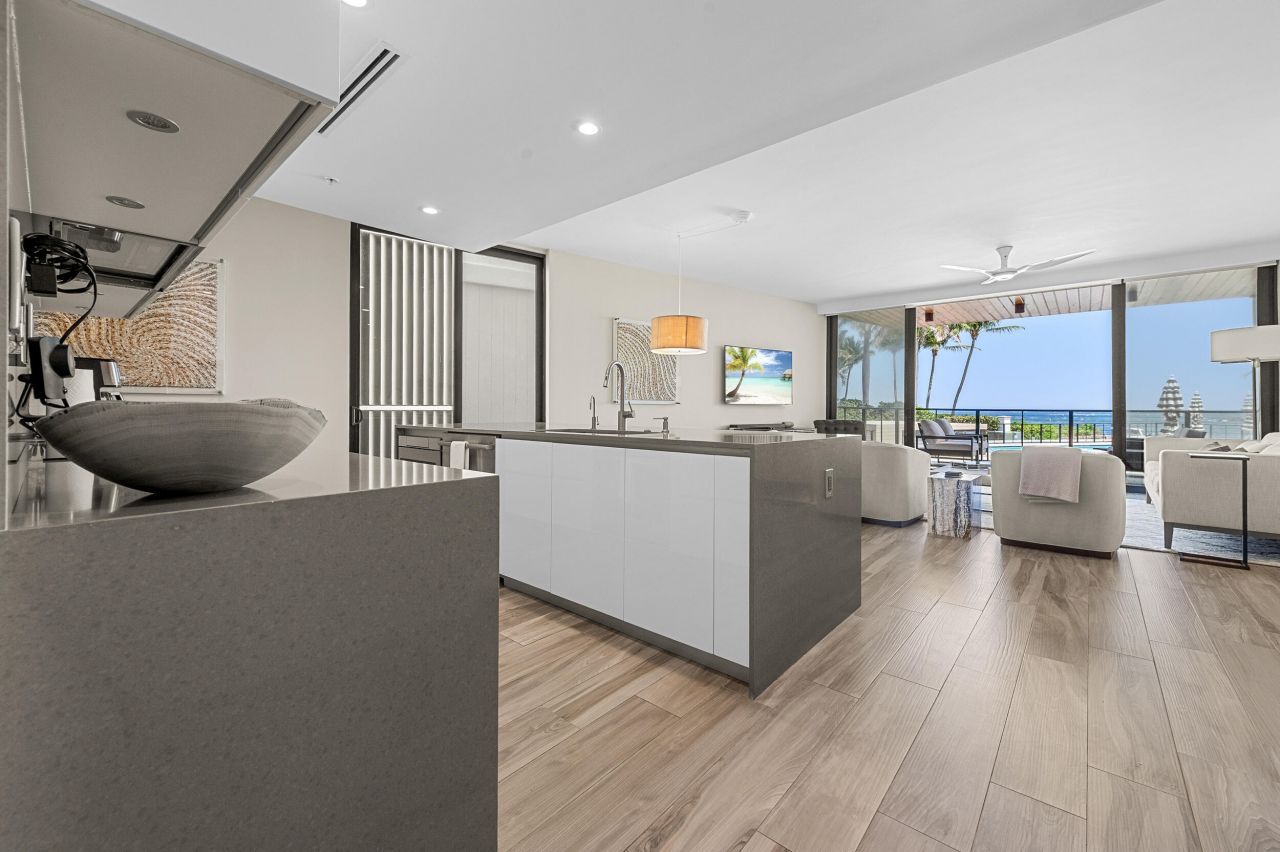 106 Inlet Way, Unit 103, Singer Island, FL 33404 Photo