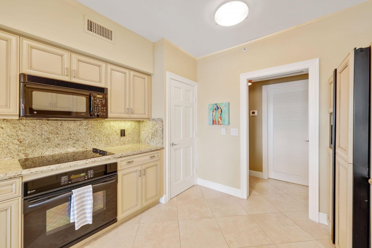 100 Macfarlane Drive, Unit 3d, Delray Beach, FL 33483 Photo