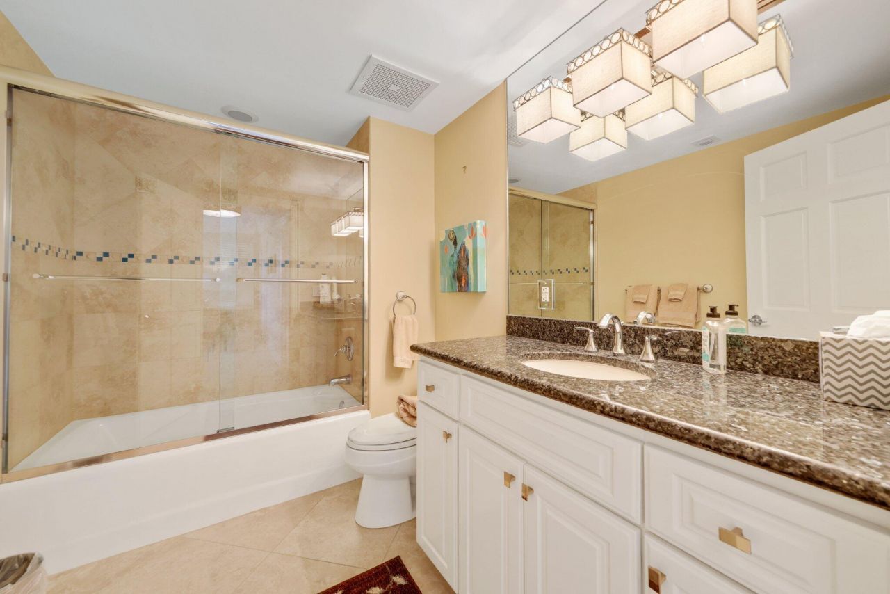 100 Macfarlane Drive, Unit 3d, Delray Beach, FL 33483 Photo