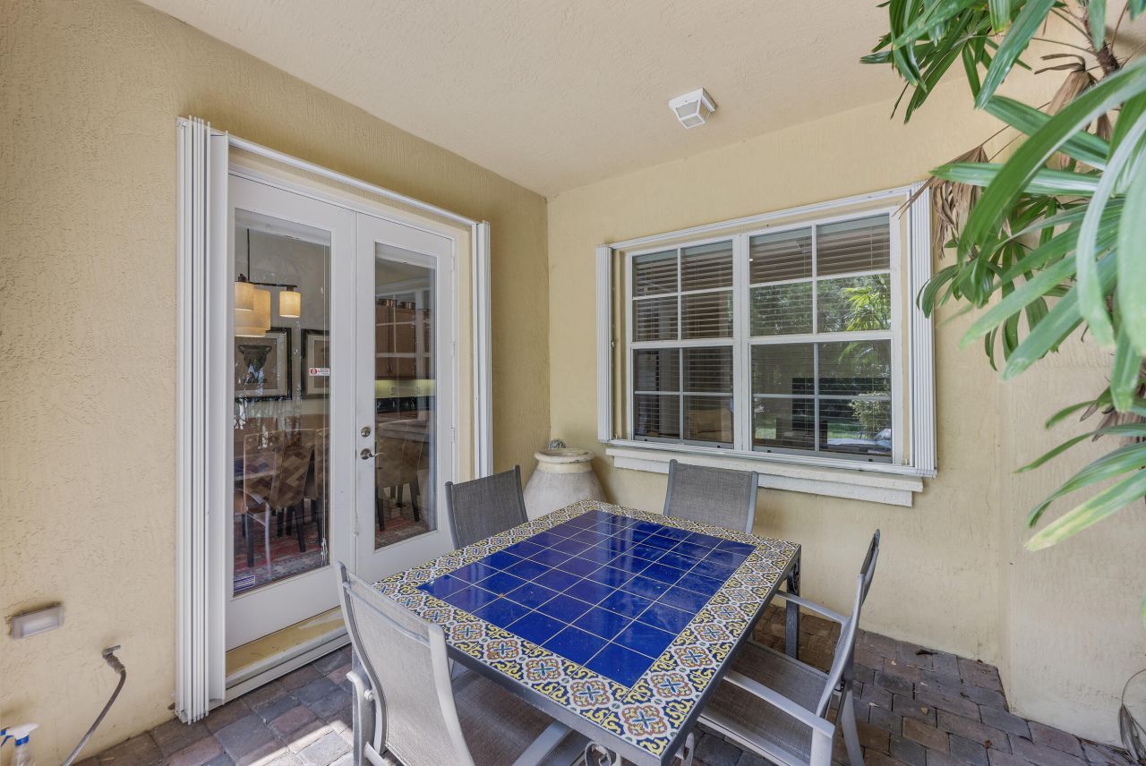 1043 Vintner Boulevard, Palm Beach Gardens, FL 33410 Photo