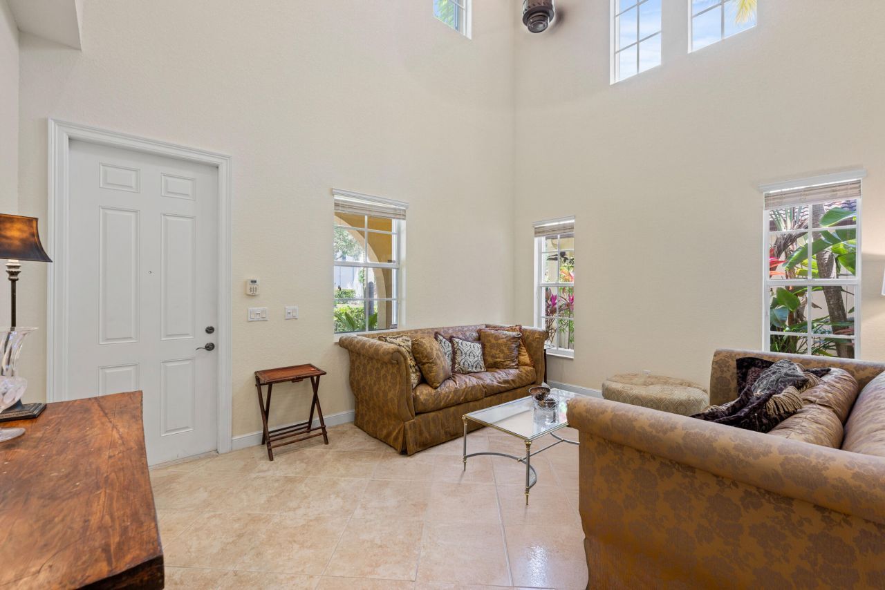 1043 Vintner Boulevard, Palm Beach Gardens, FL 33410 Photo