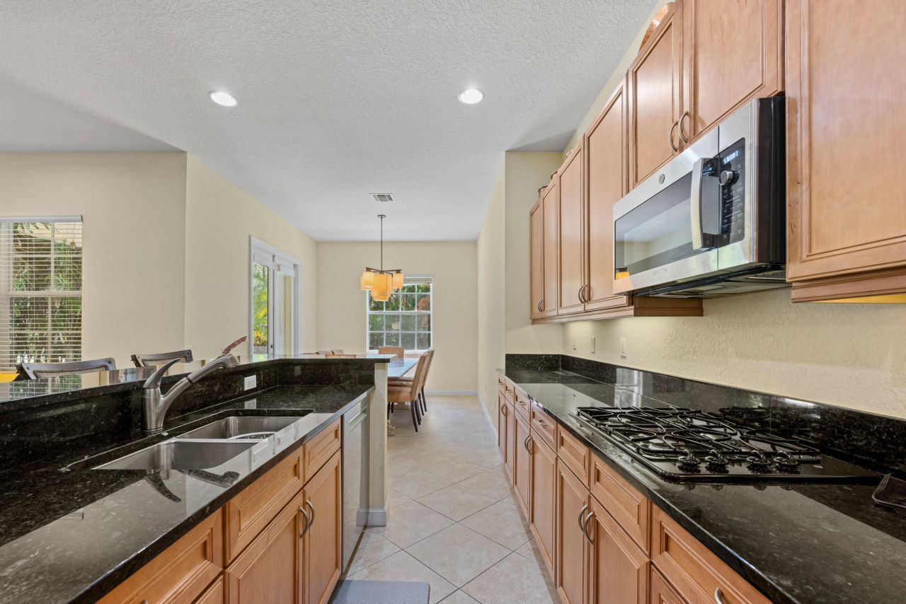 1043 Vintner Boulevard, Palm Beach Gardens, FL 33410 Photo