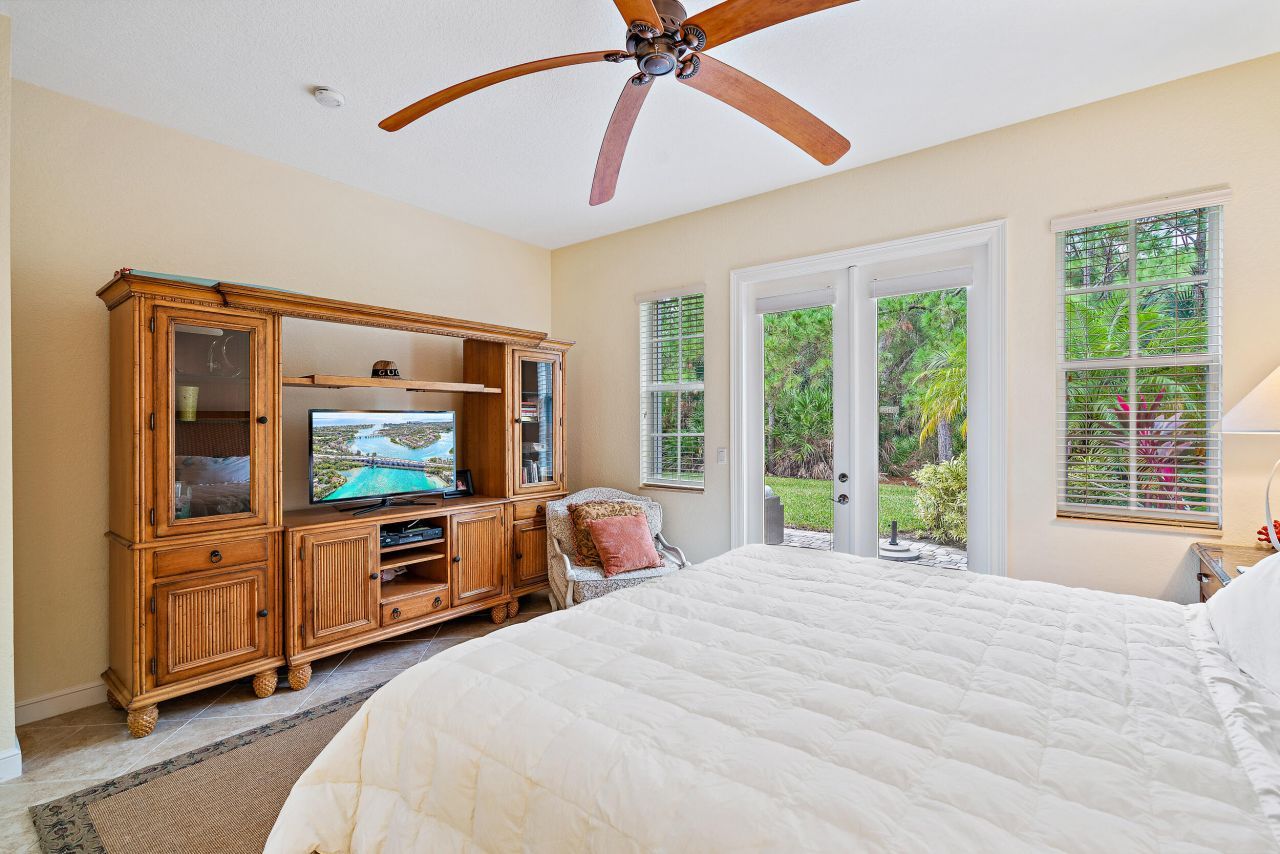 1043 Vintner Boulevard, Palm Beach Gardens, FL 33410 Photo