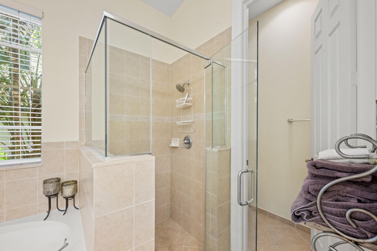 1043 Vintner Boulevard, Palm Beach Gardens, FL 33410 Photo