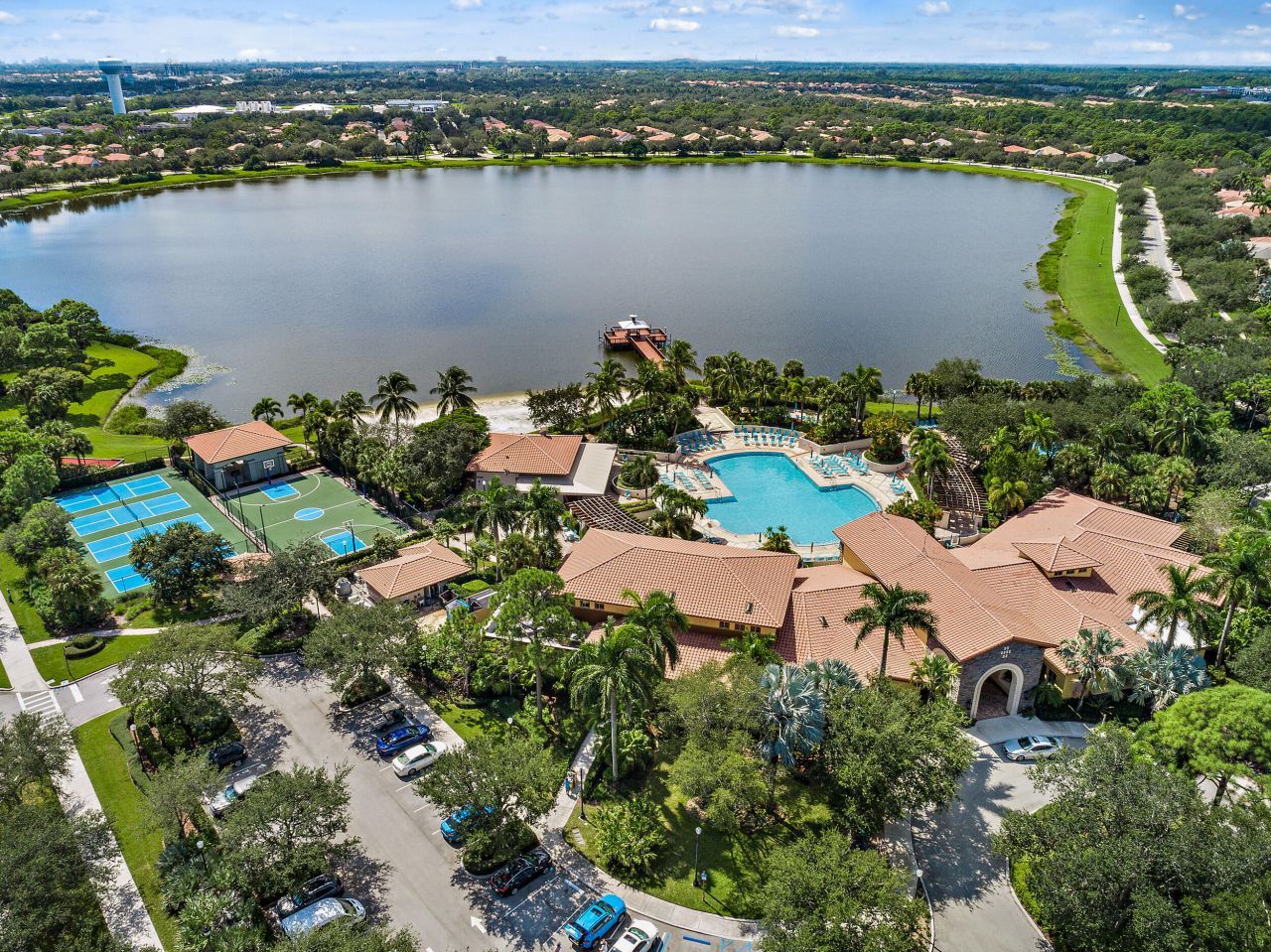 1043 Vintner Boulevard, Palm Beach Gardens, FL 33410 Photo