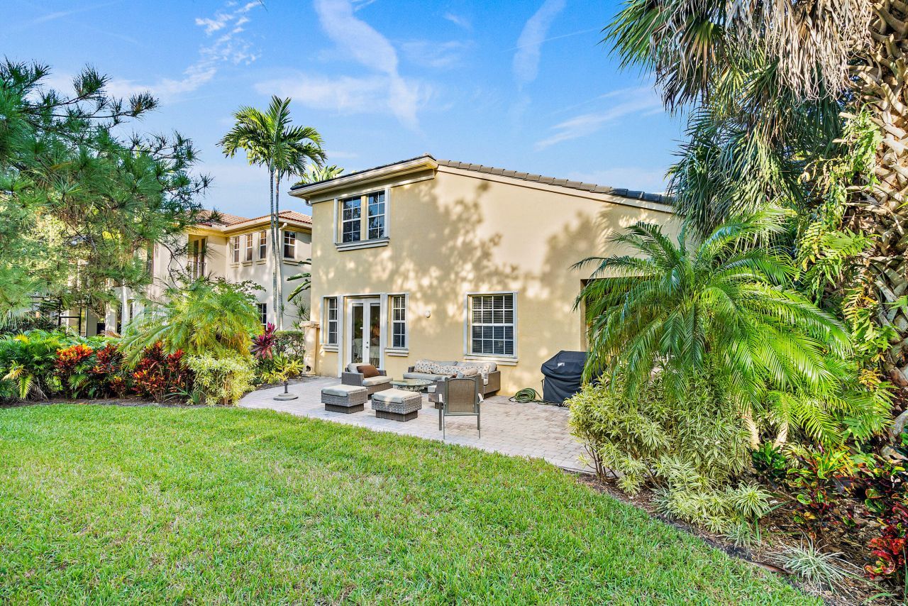 1043 Vintner Boulevard, Palm Beach Gardens, FL 33410 Photo