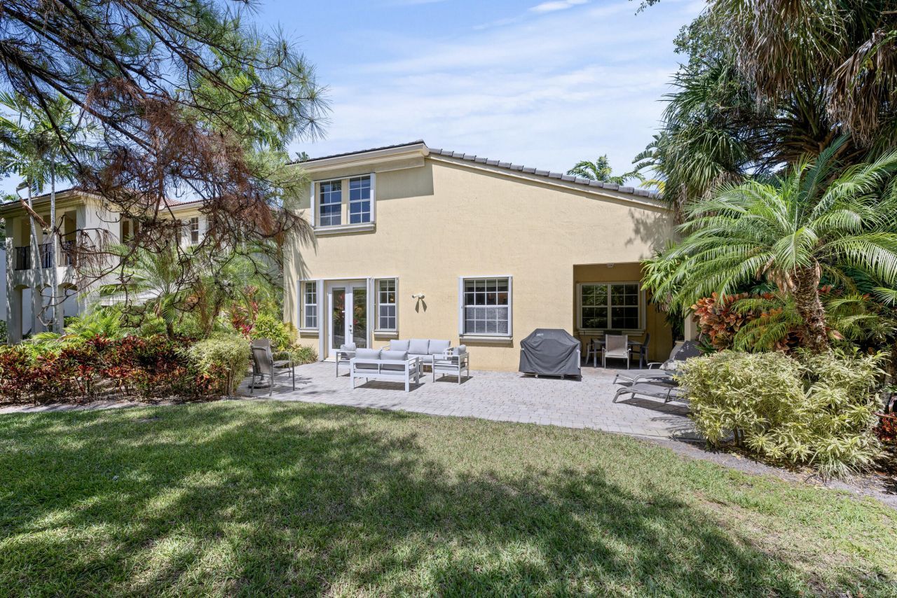 1043 Vintner Boulevard, Palm Beach Gardens, FL 33410 Photo