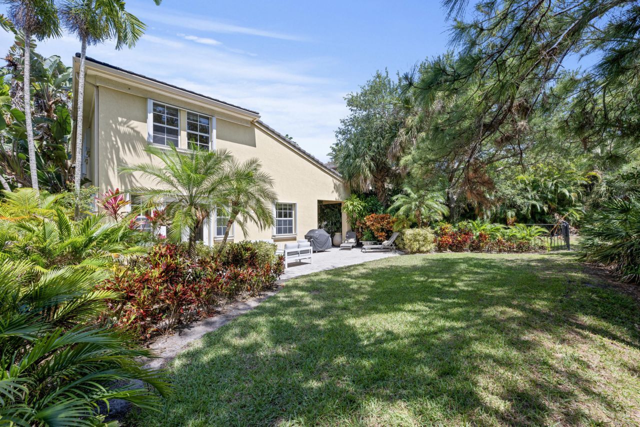 1043 Vintner Boulevard, Palm Beach Gardens, FL 33410 Photo