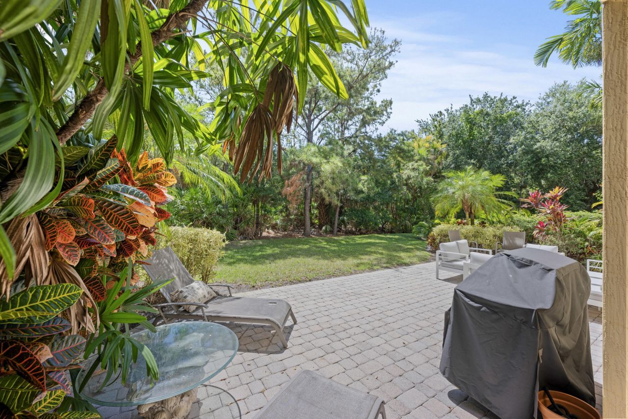 1043 Vintner Boulevard, Palm Beach Gardens, FL 33410 Photo