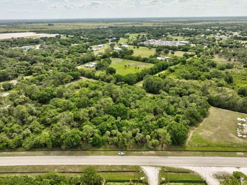 2357 NW 32 Drive, Okeechobee, FL 34972 Photo
