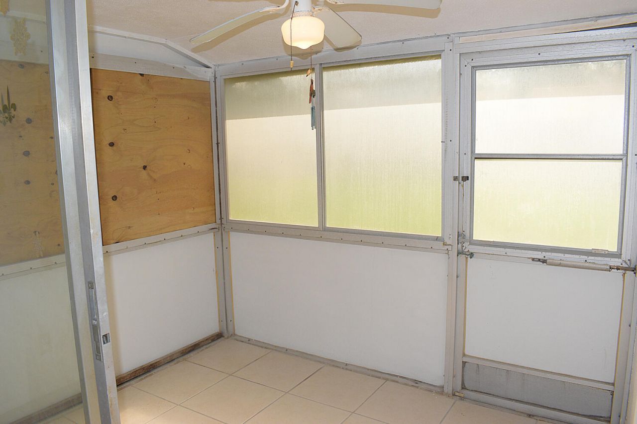 2930 Crosley Drive E, Unit G, West Palm Beach, FL 33415 Photo