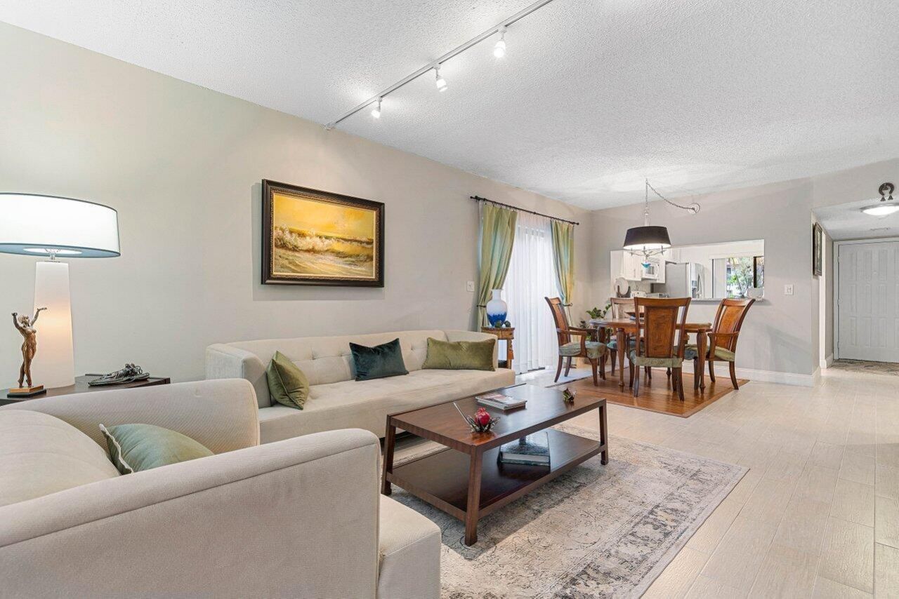 5200 E Club Circle, Unit 106, Boca Raton, FL 33487 Photo