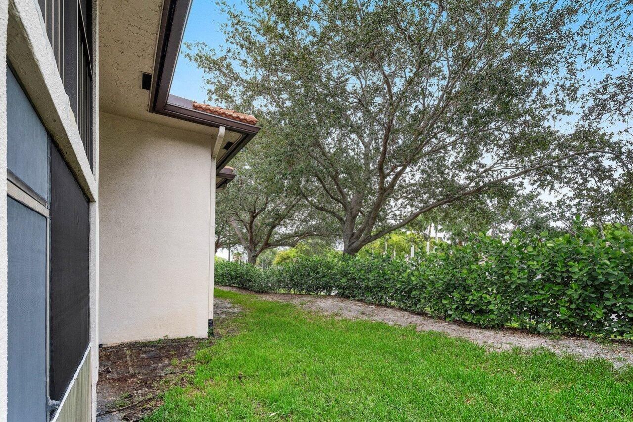 5200 E Club Circle, Unit 106, Boca Raton, FL 33487 Photo
