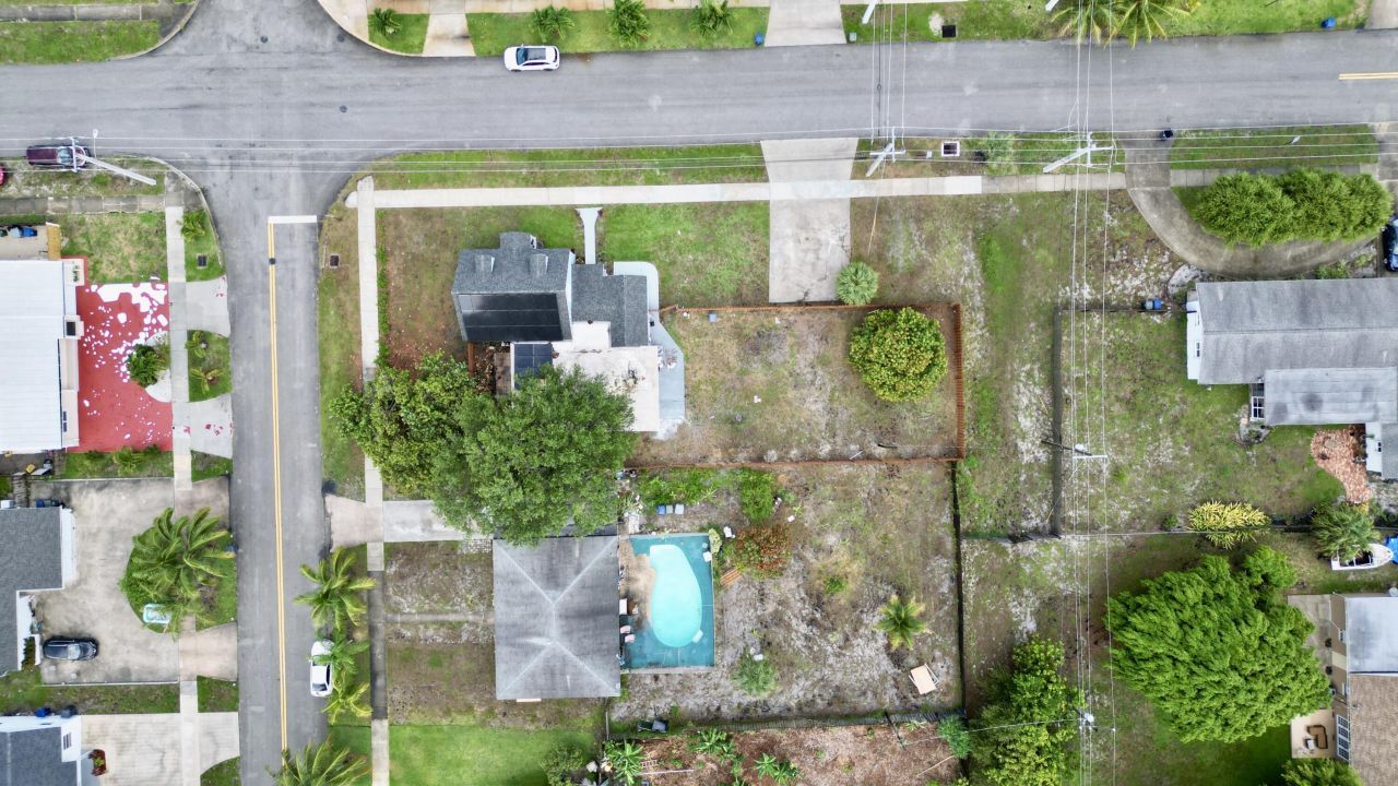 307 4th Street, Lake Park, FL 33403 Photo