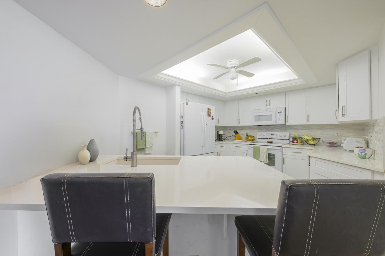 3150 N Highway A1a, Unit 1002, Hutchinson Island, FL 34949 Photo