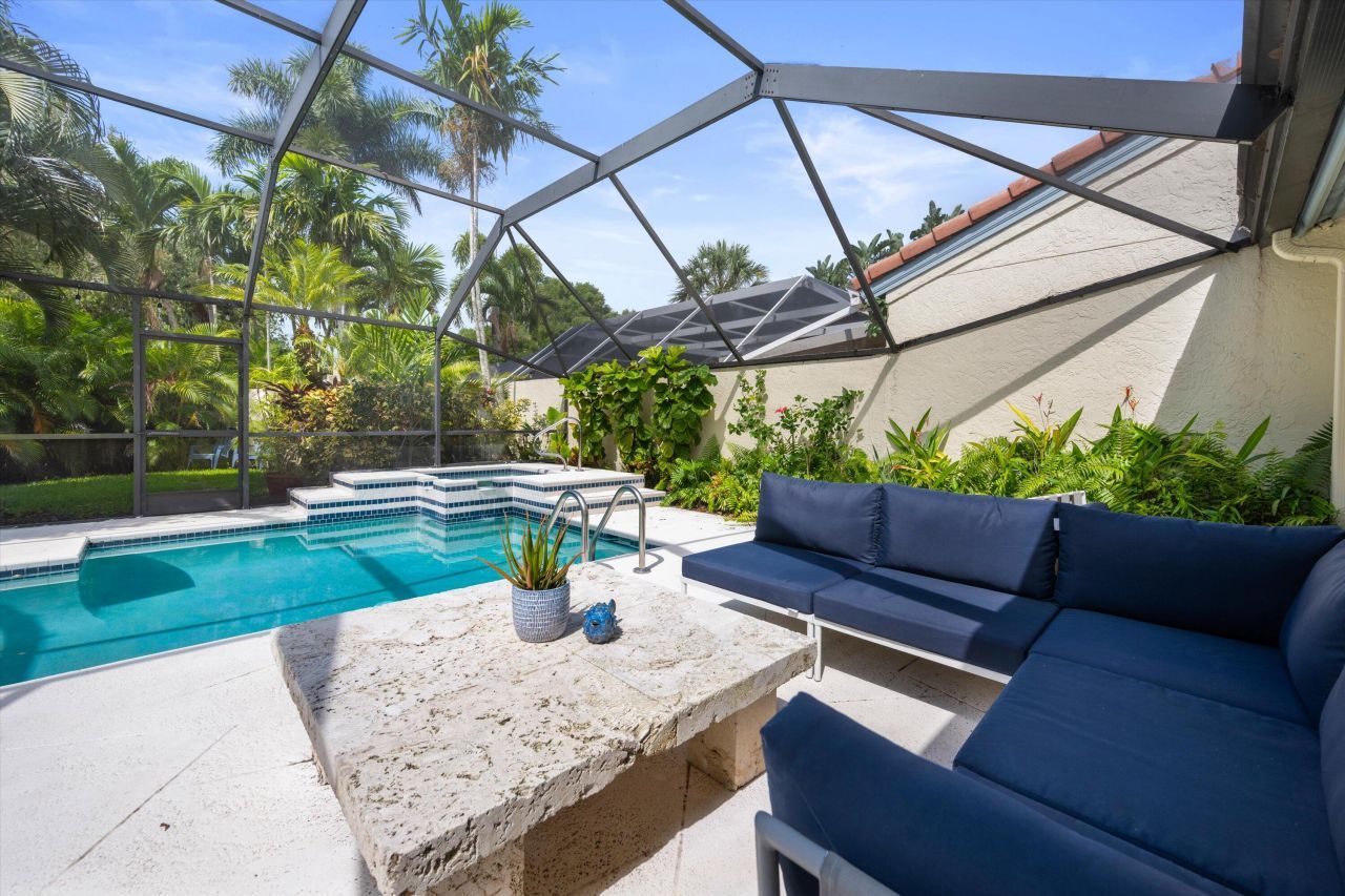 2252 Las Casitas Drive, Wellington, FL 33414 Photo