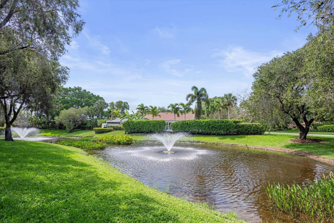 2252 Las Casitas Drive, Wellington, FL 33414 Photo