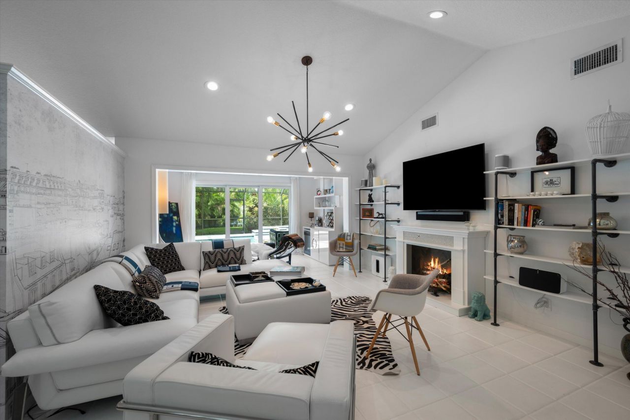 2252 Las Casitas Drive, Wellington, FL 33414 Photo