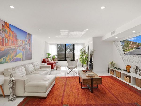 2768 Carambola Circle S, Unit 301, Coconut Creek, FL 33066