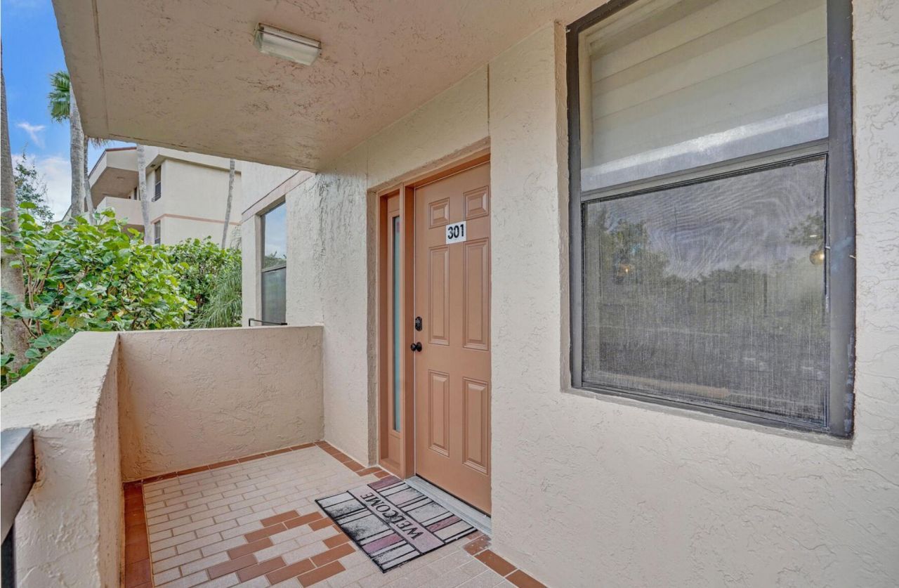 2768 Carambola Circle S, Unit 301, Coconut Creek, FL 33066 Photo