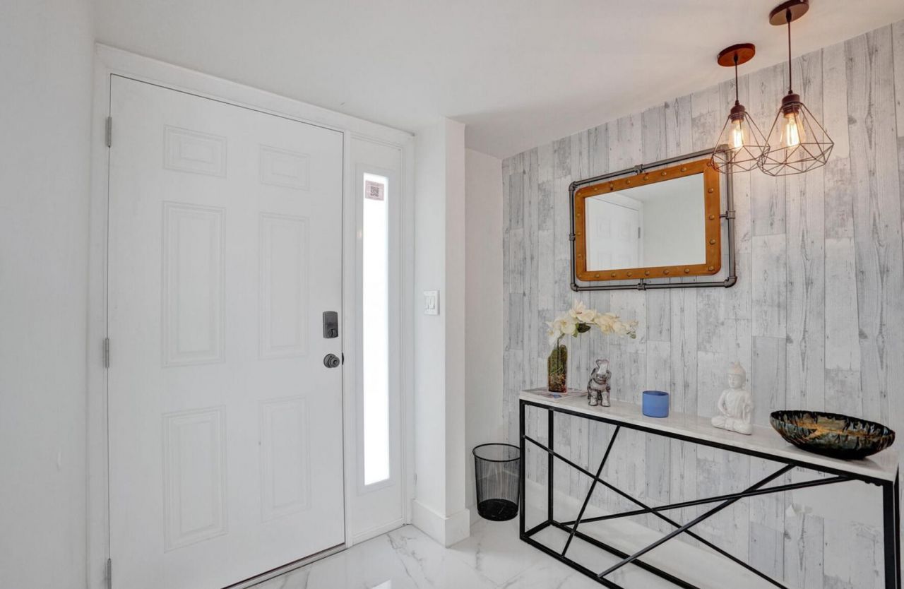 2768 Carambola Circle S, Unit 301, Coconut Creek, FL 33066 Photo