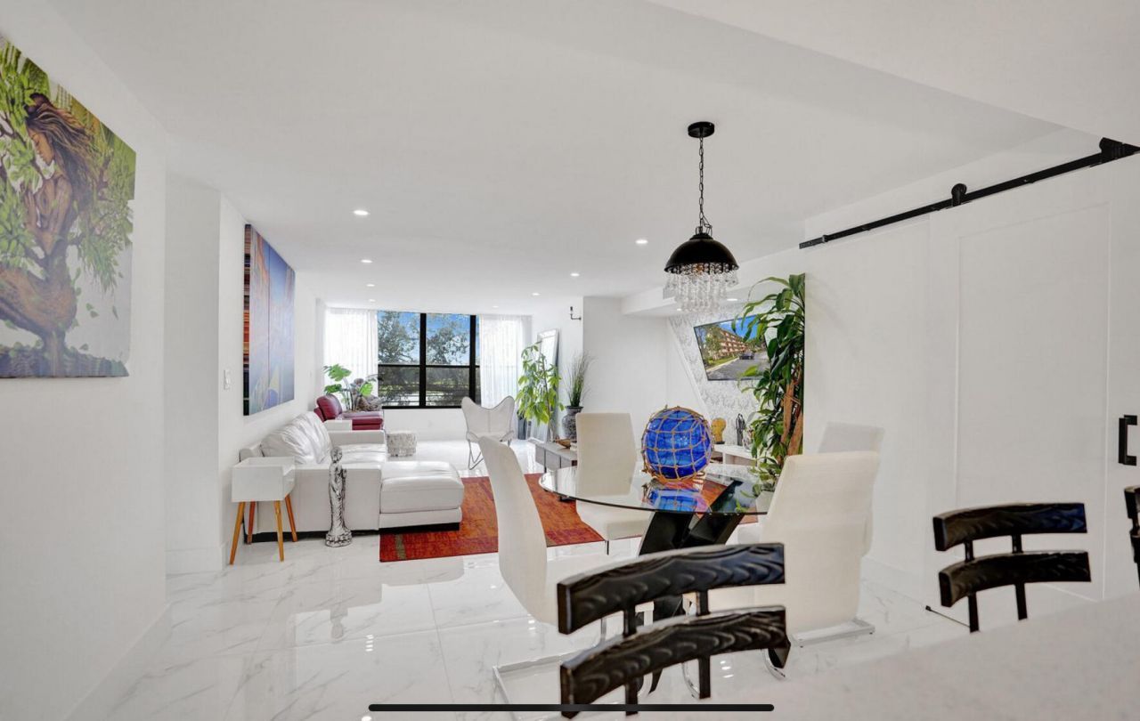 2768 Carambola Circle S, Unit 301, Coconut Creek, FL 33066 Photo