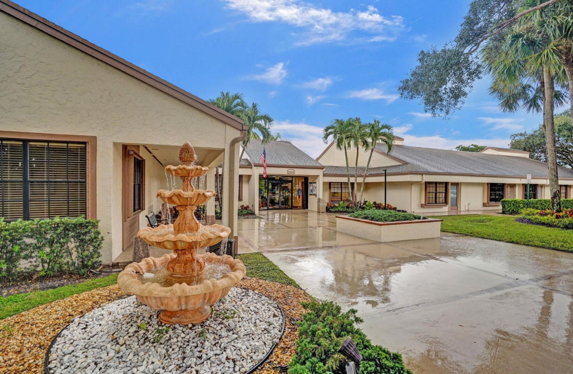 2768 Carambola Circle S, Unit 301, Coconut Creek, FL 33066 Photo