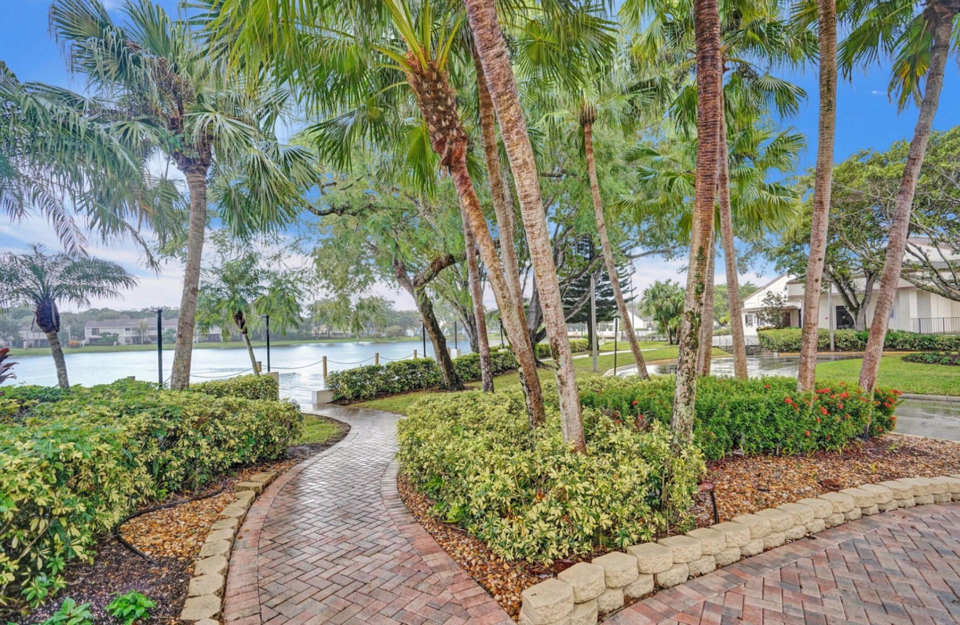 2768 Carambola Circle S, Unit 301, Coconut Creek, FL 33066 Photo