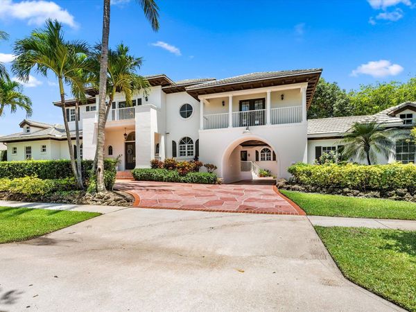 2 Firestone Circle, West Palm Beach, FL 33401