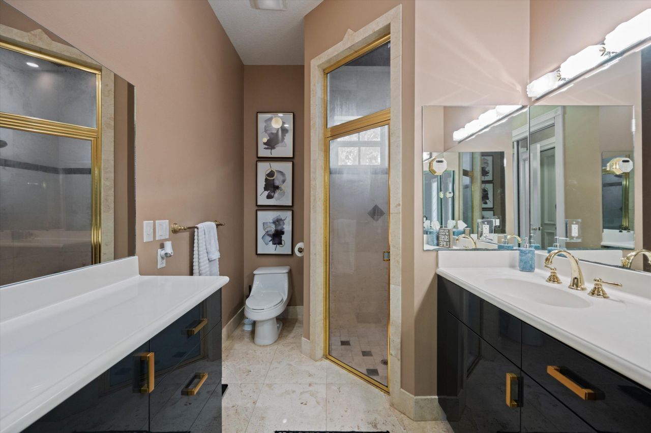 2 Firestone Circle, West Palm Beach, FL 33401 Photo