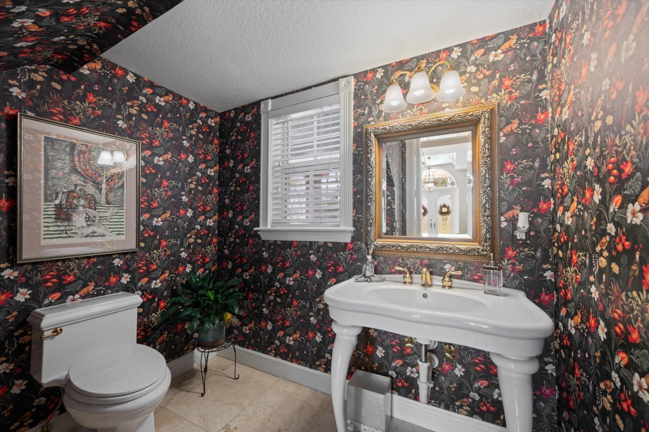 2 Firestone Circle, West Palm Beach, FL 33401 Photo