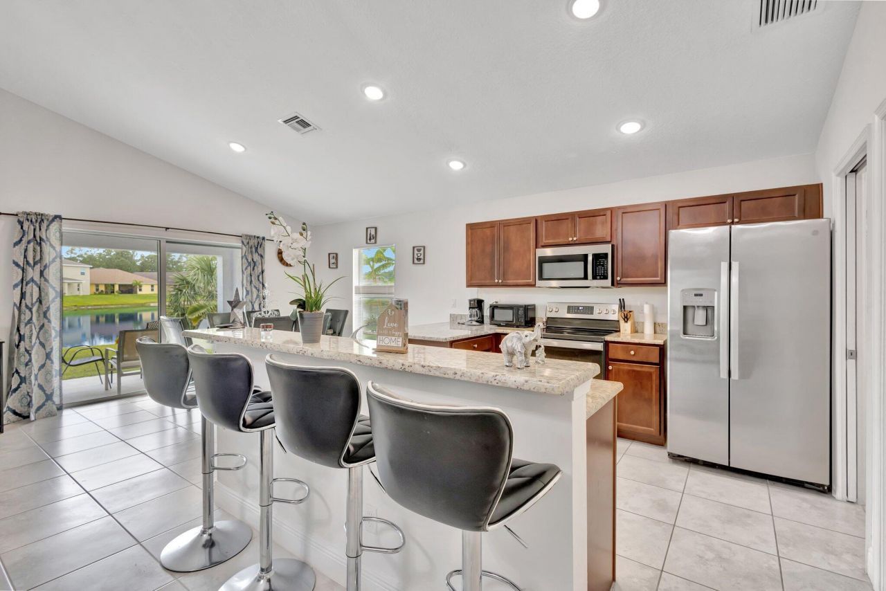 9709 Starboard Drive, Fort Pierce, FL 34945 Photo