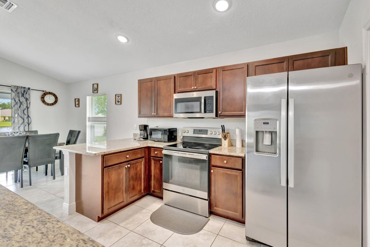 9709 Starboard Drive, Fort Pierce, FL 34945 Photo